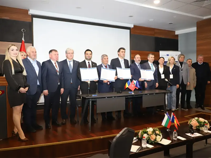 The Dialogue International Forum Was Held in Çorlu